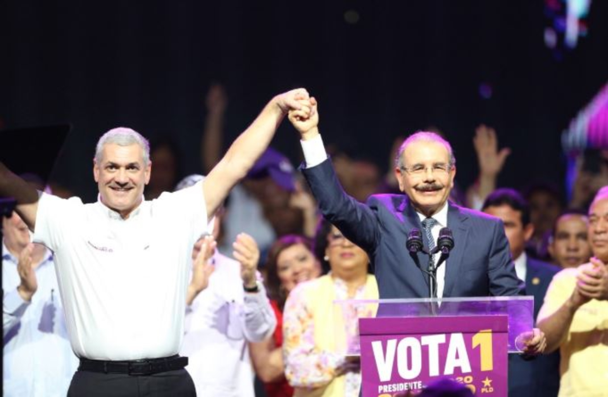 Danilo Medina asiste a cierre de campaña de Gonzalo Castillo para contrarrestar el efecto mediático del apoyo de Margarita Cedeño a Leonel Fernández