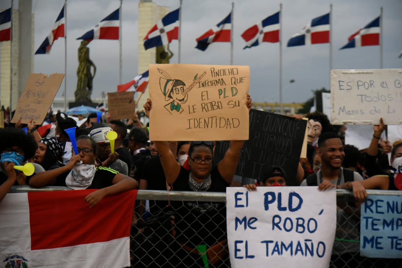En República Dominicana se está escribiendo el ser parte de la historia de los alzamientos de la sociedad civil que han ocurrido en la última década