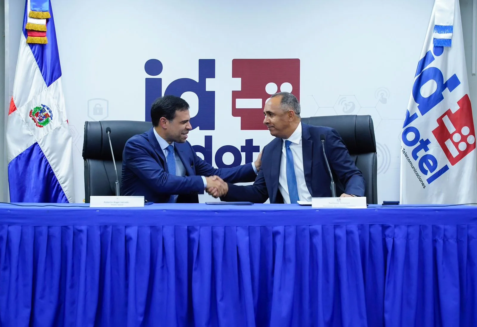 Indotel y Propeep firman acuerdo para facilitar creación de Centro de Innovación Cultural en San Cristóbal