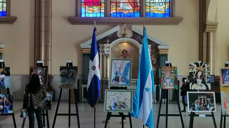 Embajada Dominicana en Honduras propicia exposición La Altagracia Peregrina, con miles y miles de visitantes en Honduras