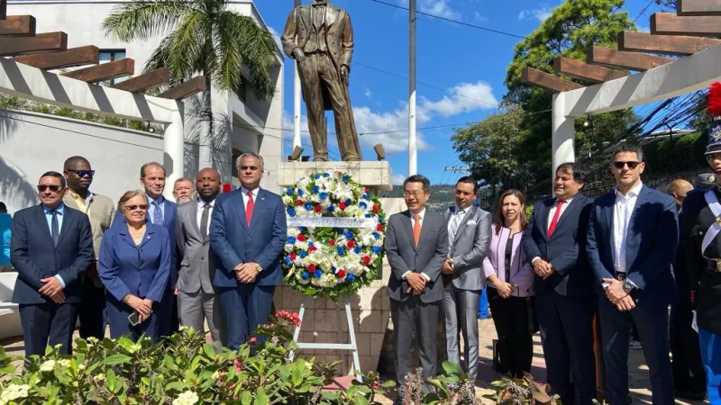 Con vistosa y emotiva ceremonia Misión Dominicana en Honduras conmemora Natalicio Juan Pablo Duarte
