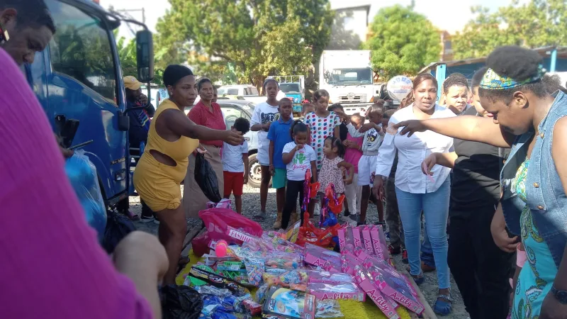 Los Girasoles celebra con éxito campaña ‘Plástico por Juguetes’ con apoyo comunitario