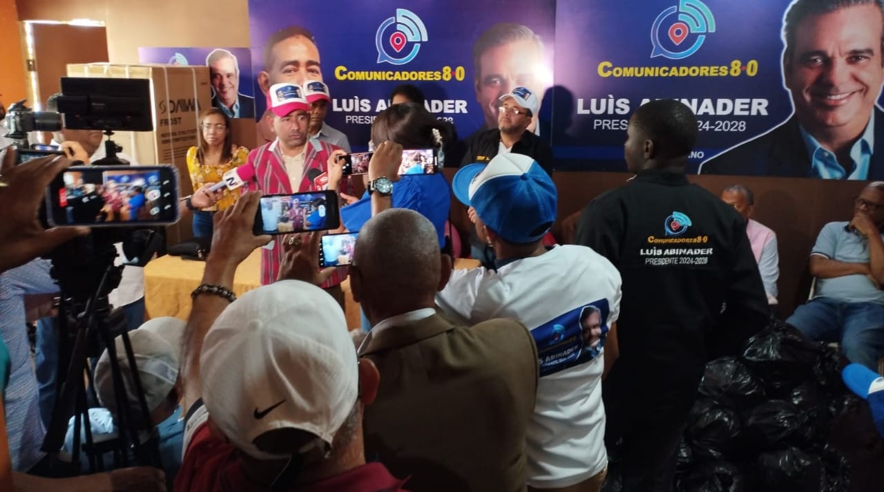 Movimiento «Comunicadores 8.0 Luis Abinader Presidente» continúa jornada de crecimiento para garantizar triunfo de Luis Abinader en mayo