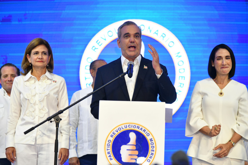 El pueblo Dominicano confirma su compromiso con el progreso: Victoria de Luis Abinader y el PRM
