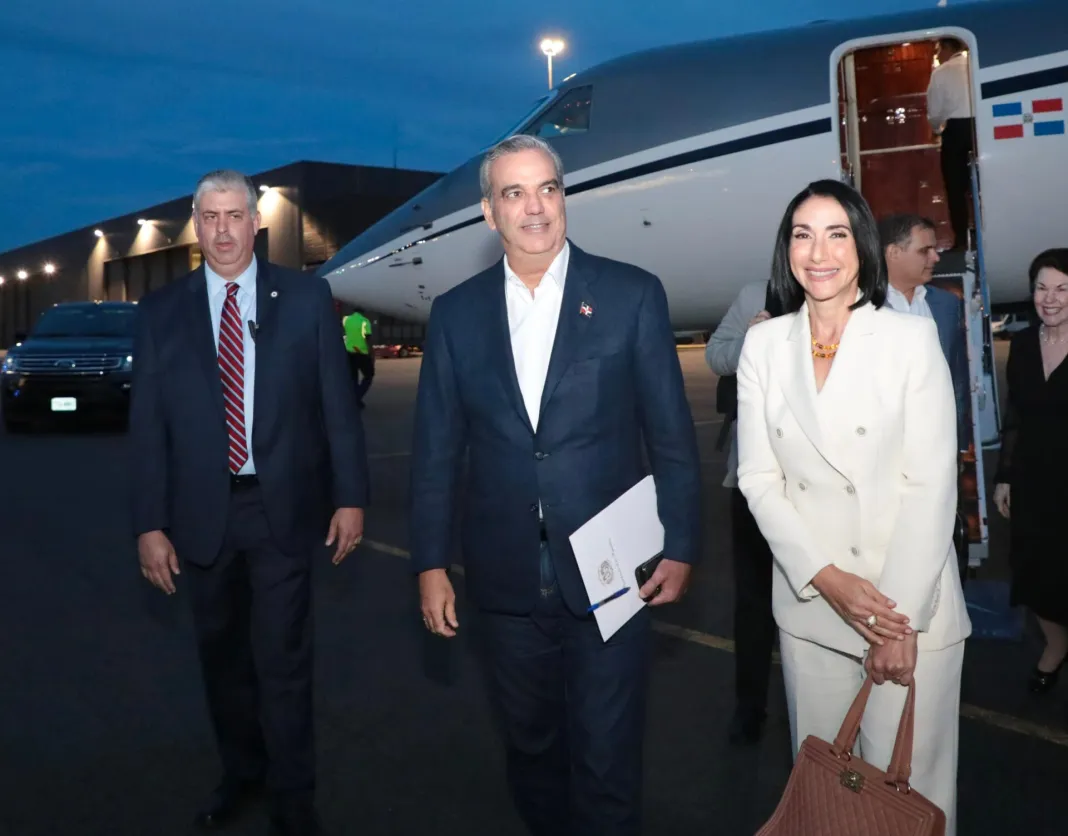Presidente Abinader llega a Washington donde recibirá reconocimiento por su liderazgo en las Américas
