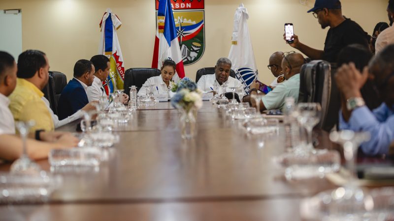 Gobierno y Ayuntamiento de Santo Domingo Norte firman acuerdo para ampliar el Programa Oportunidad 14-24