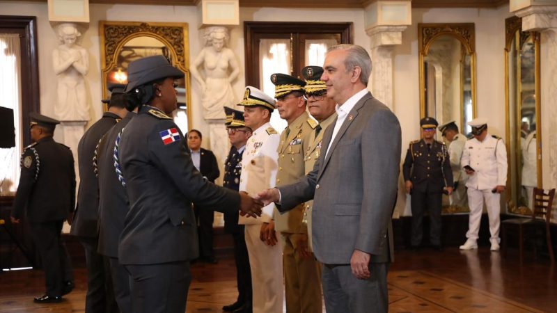 Conmemoración del Servicio de las Fuerzas Armadas y la Policía Nacional en la República Dominicana