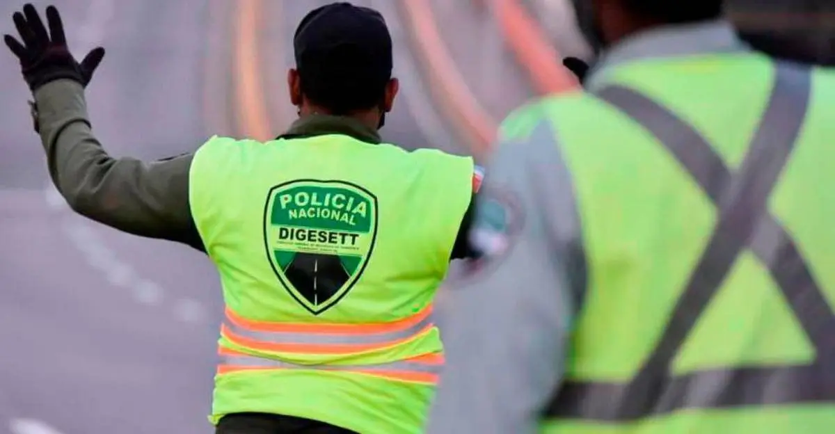 DIGESETT y Policía Preventiva detienen a 9 personas en carrera clandestina en la Autovía del Este