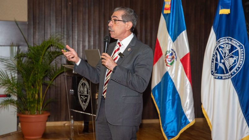 Asjana dicta conferencia magistral “Lineamientos generales de gestión universitaria”