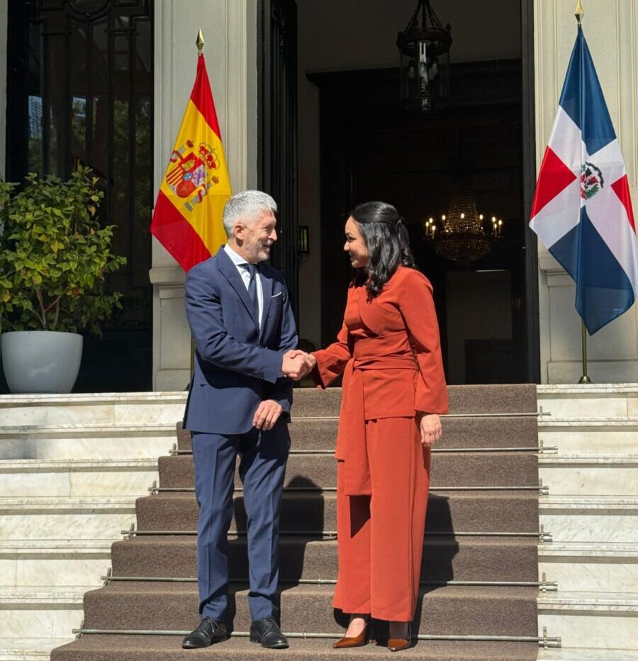 Ministra de Interior y Policía de la República Dominicana se reúne con su homólogo español para fortalecer la seguridad ciudadana