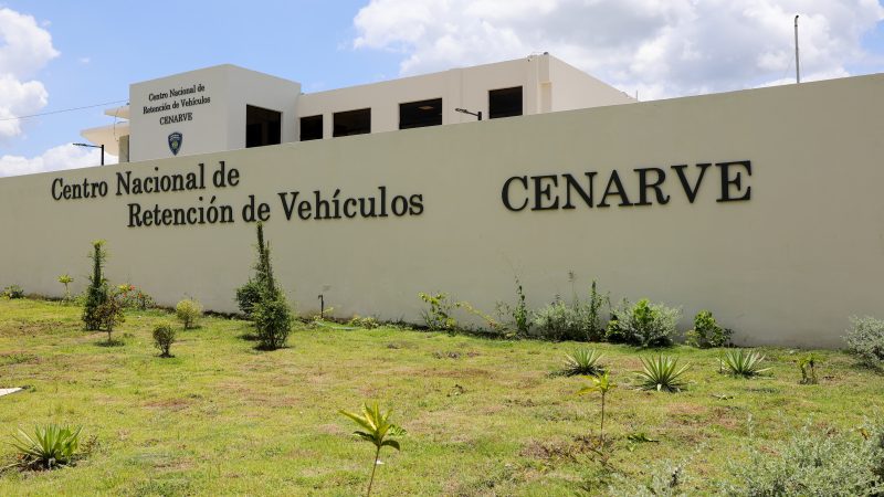 Inauguración del Centro Nacional de Retención de Vehículos y Polideportivo Padre Wagner por parte del Presidente Abinader