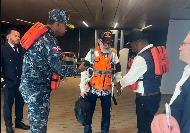 Ángel Martínez es detenido tras regresar a República Dominicana por acusaciones de difamación