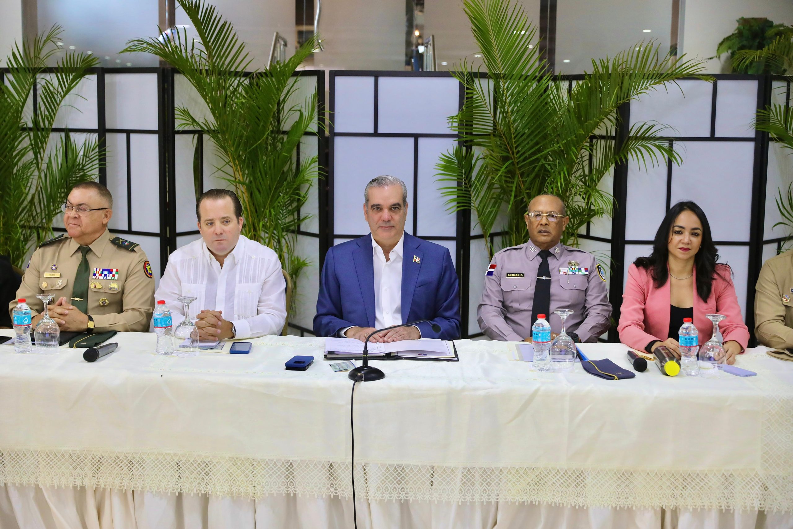 Continúa el seguimiento del Plan de Seguridad Ciudadana en reunión encabezada por el presidente Abinader