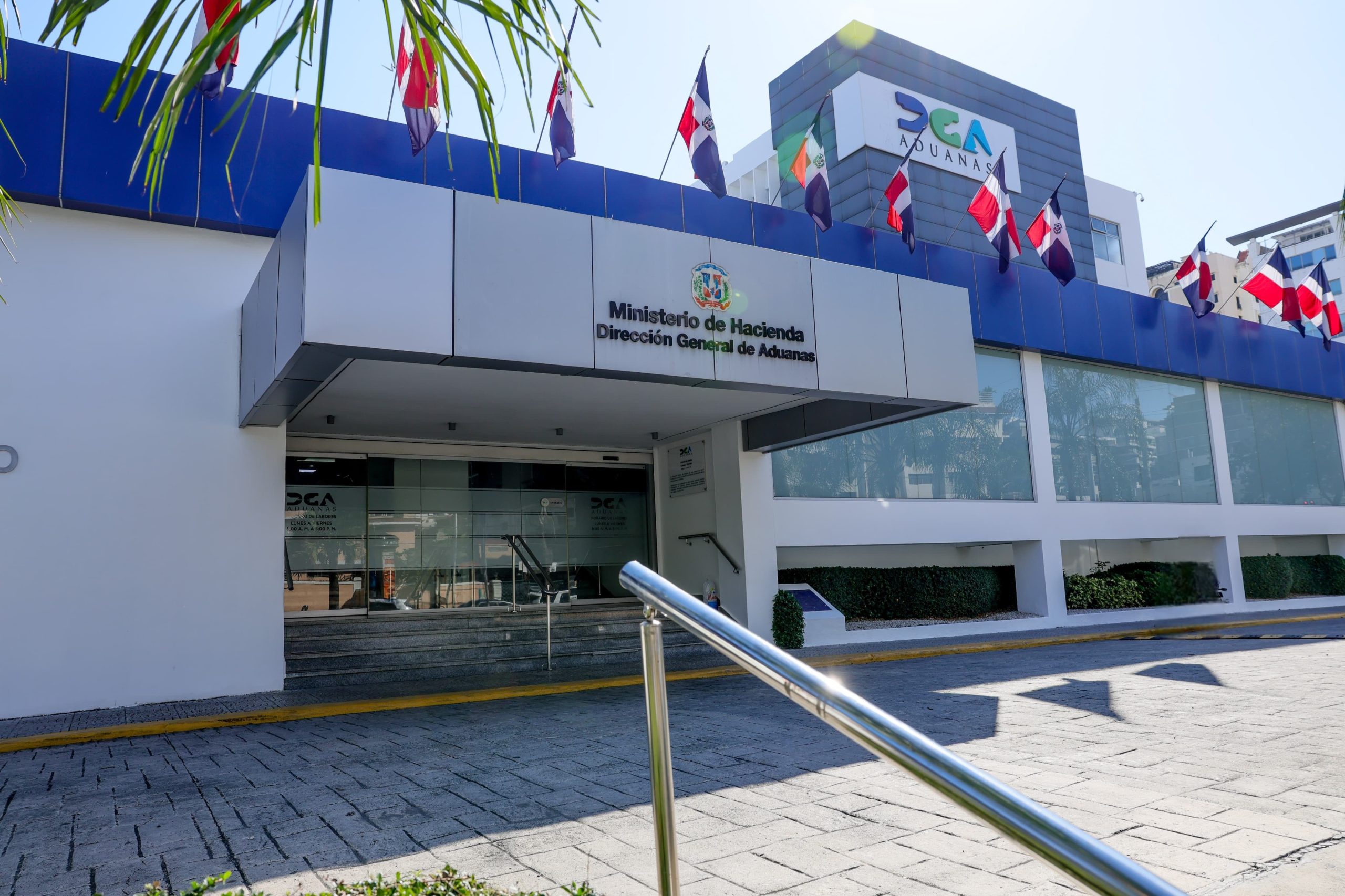 Anuncio del operativo de entrevistas del programa «Global Entry» en la República Dominicana