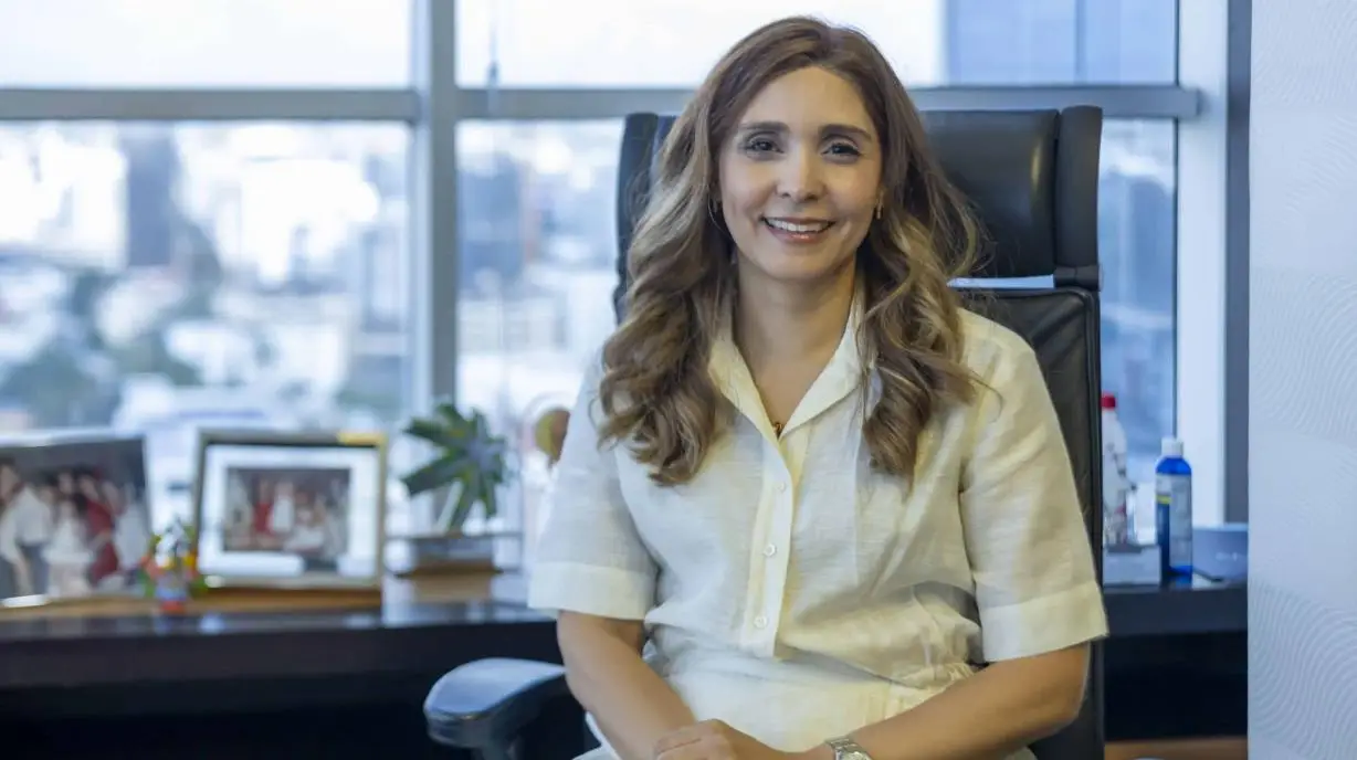 Juana Barceló Renuncia a la Presidencia de Barrick Pueblo Viejo tras Más de 25 Años de Trayectoria
