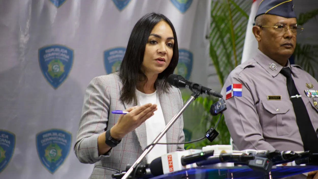Faride Raful presenta una querella por difamación contra Ángel Martínez e Ingrid Jorge
