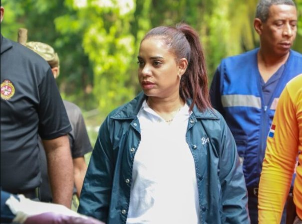 Búsqueda de niña arrastrada por crecida de cañada en Santo Domingo Norte alcanza el tercer día