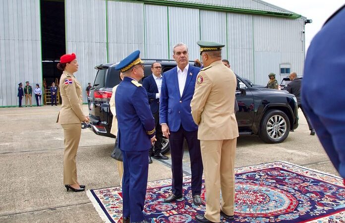Regreso del Presidente Abinader Tras Gira Internacional