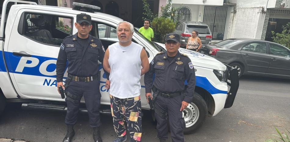 Detención de Enrique Anaya en El Salvador por cargos de lavado de dinero