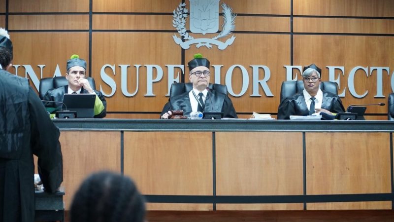 El Tribunal Superior Electoral Anula Adelanto de Elección Presidencial del PLD