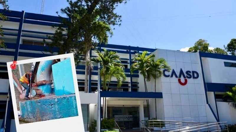 CAASD trabaja en la reparación de una línea de trasvase en el Puente de la 17, Santo Domingo Este