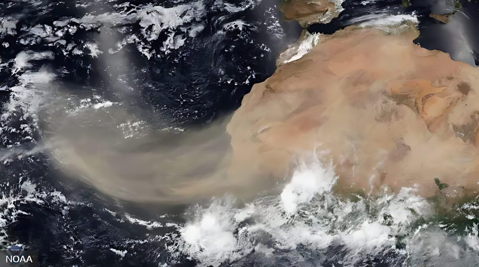 Polvo del Sahara impacta República Dominicana; alertan sobre calor y riesgos para la salud