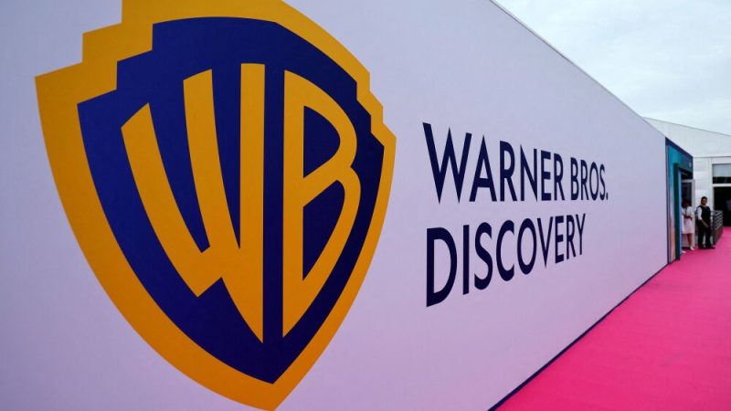 Warner Bros. anuncia reducción del 10% de su plantilla en el área cinematográfica tras reorganización interna
